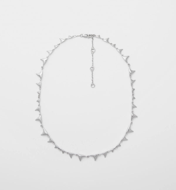 MINI FANG CHOKER